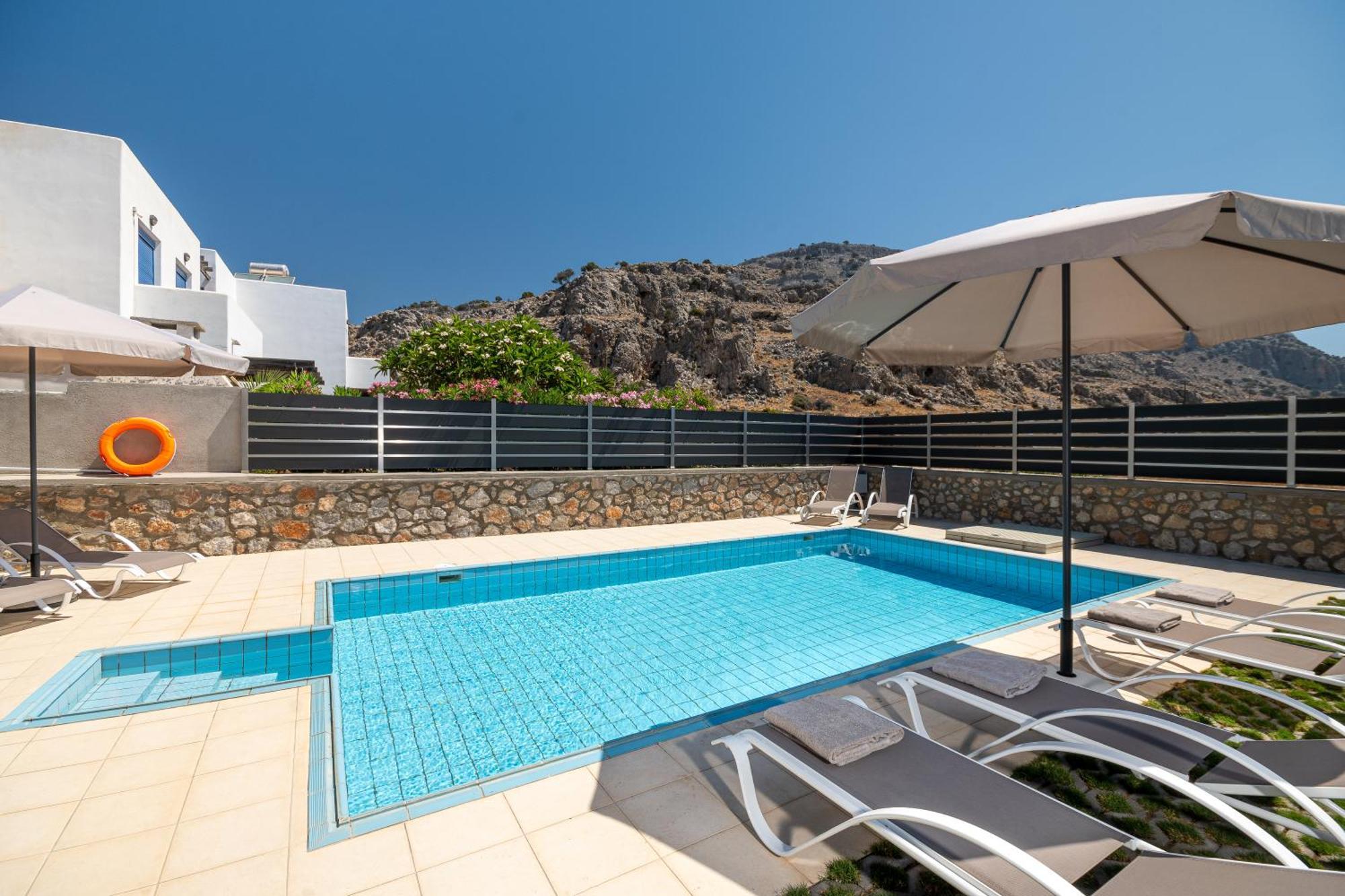Mariani Ii - In Lothiarika, Newly Renovated June 2024, Private Pool, Lindos 10 Min, 120m Lardos