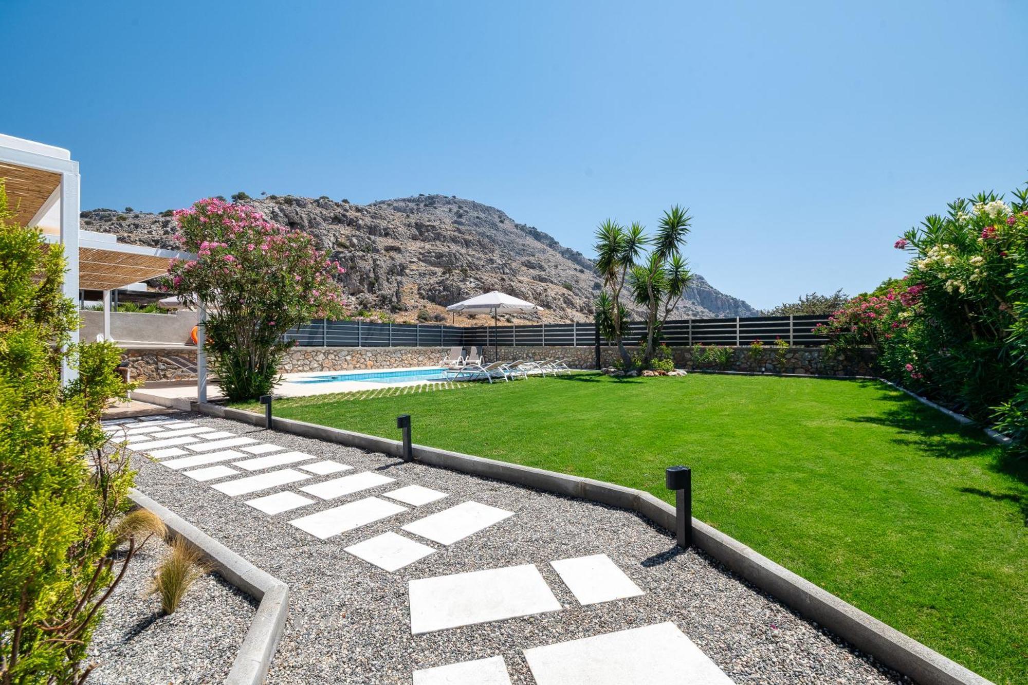 Villa Mariani Ii - In Lothiarika, Newly Renovated June 2024, Private Pool, Lindos 10 Min, 120m