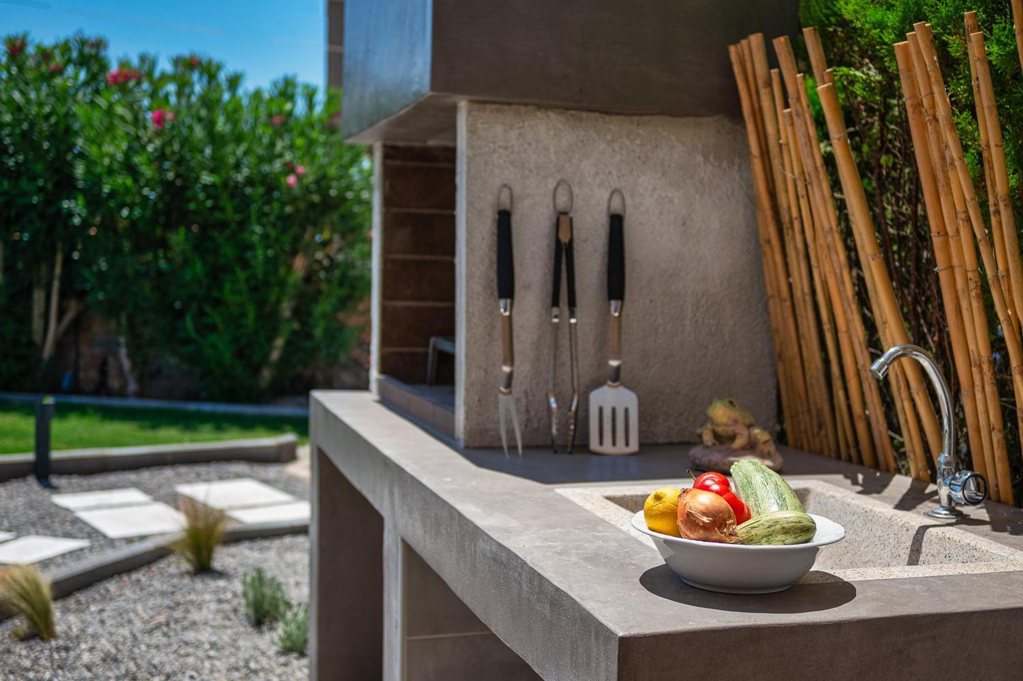 Mariani Ii - In Lothiarika, Newly Renovated June 2024, Private Pool, Lindos 10 Min, 120m * Lardos