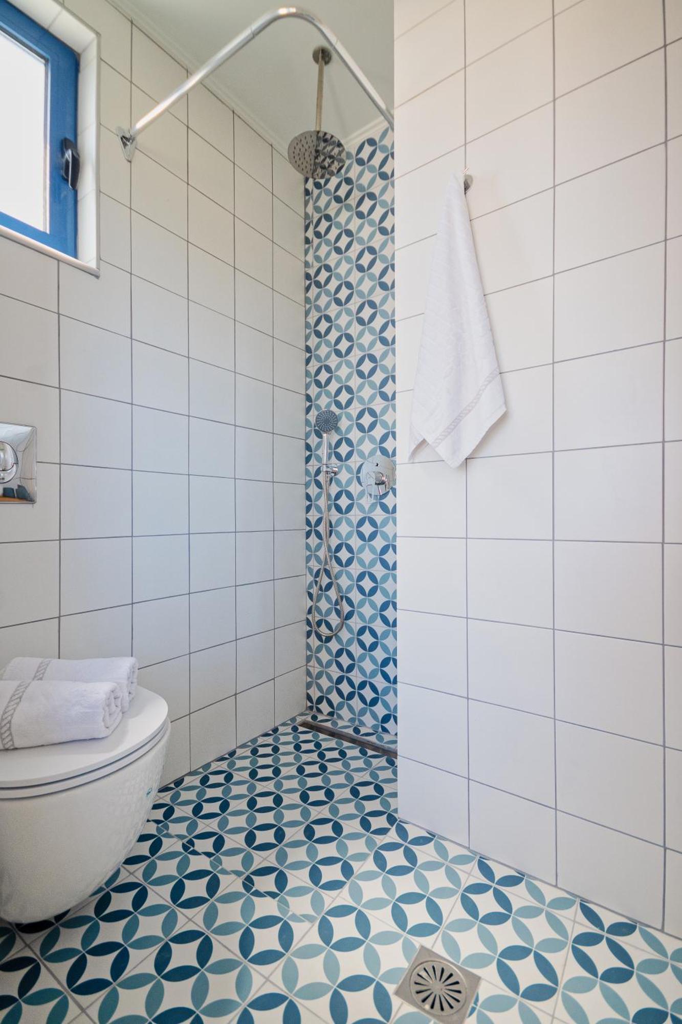 Mariani Ii - In Lothiarika, Newly Renovated June 2024, Private Pool, Lindos 10 Min, 120m *
